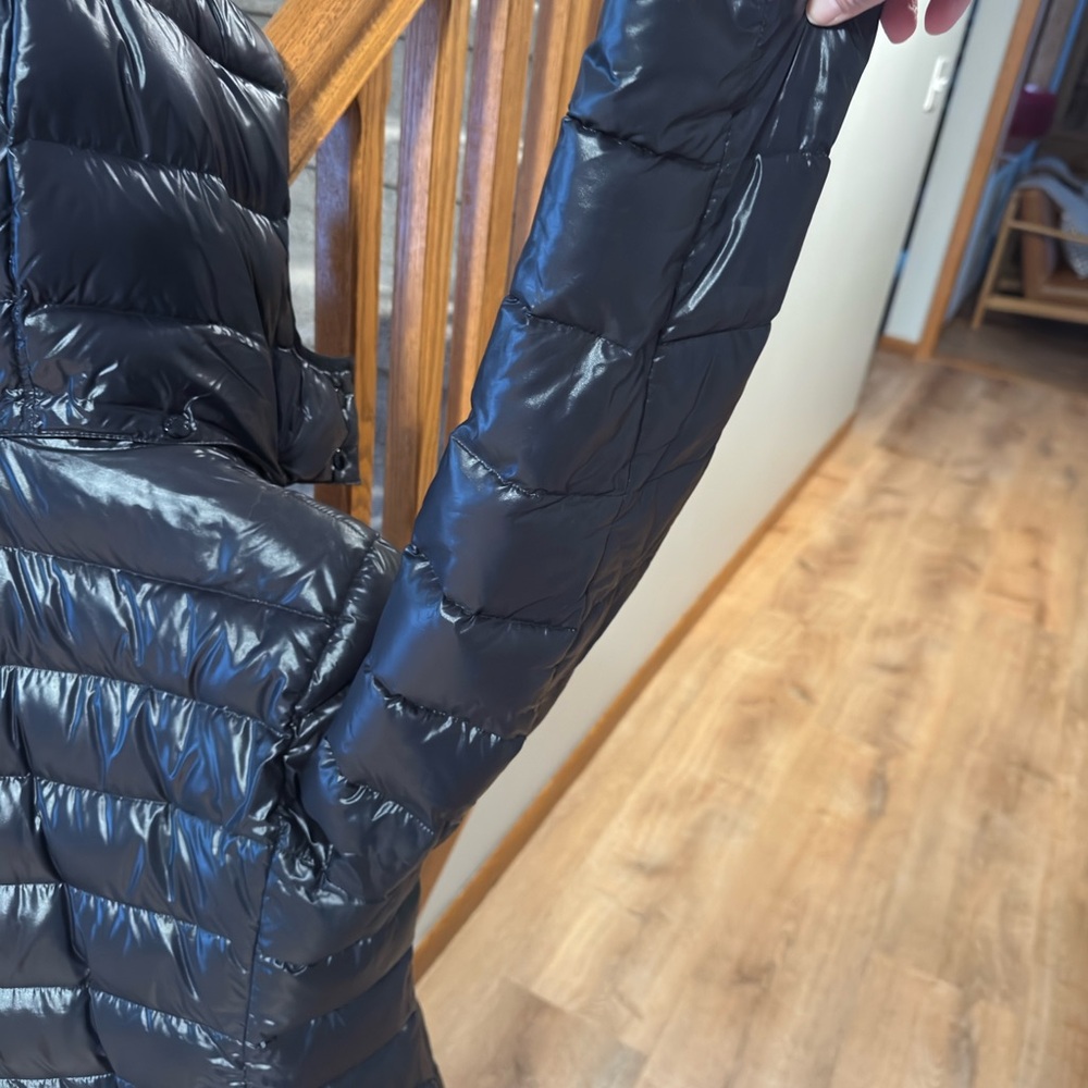 Moncler Winter Parka - Picture 9 of 10